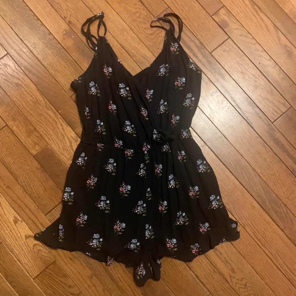 American Eagle Romper